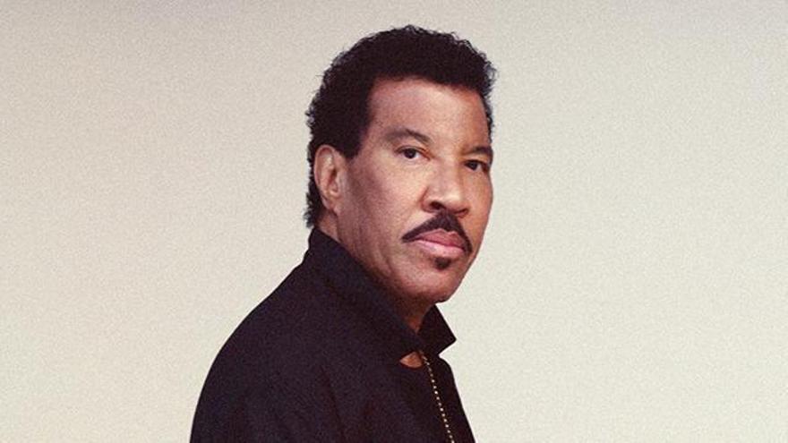 Lionel Richie ingresa voluntariamente en cuidados intensivos para someterse a pruebas médicas Lionel Richie ingresa voluntariamente en cuidados intensivos para someterse a pruebas médicas